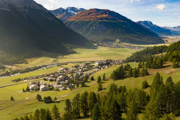Panorama der Region Maloja 